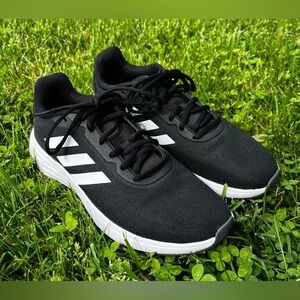 🏃‍♀️Adidas Black Running Shoes🏃‍♀️